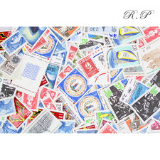 LOT DE 100 TIMBRES FRANCE NEUFS AFFRANCHISSEMENT 2,30 FRANCS, SOUS FACIALE