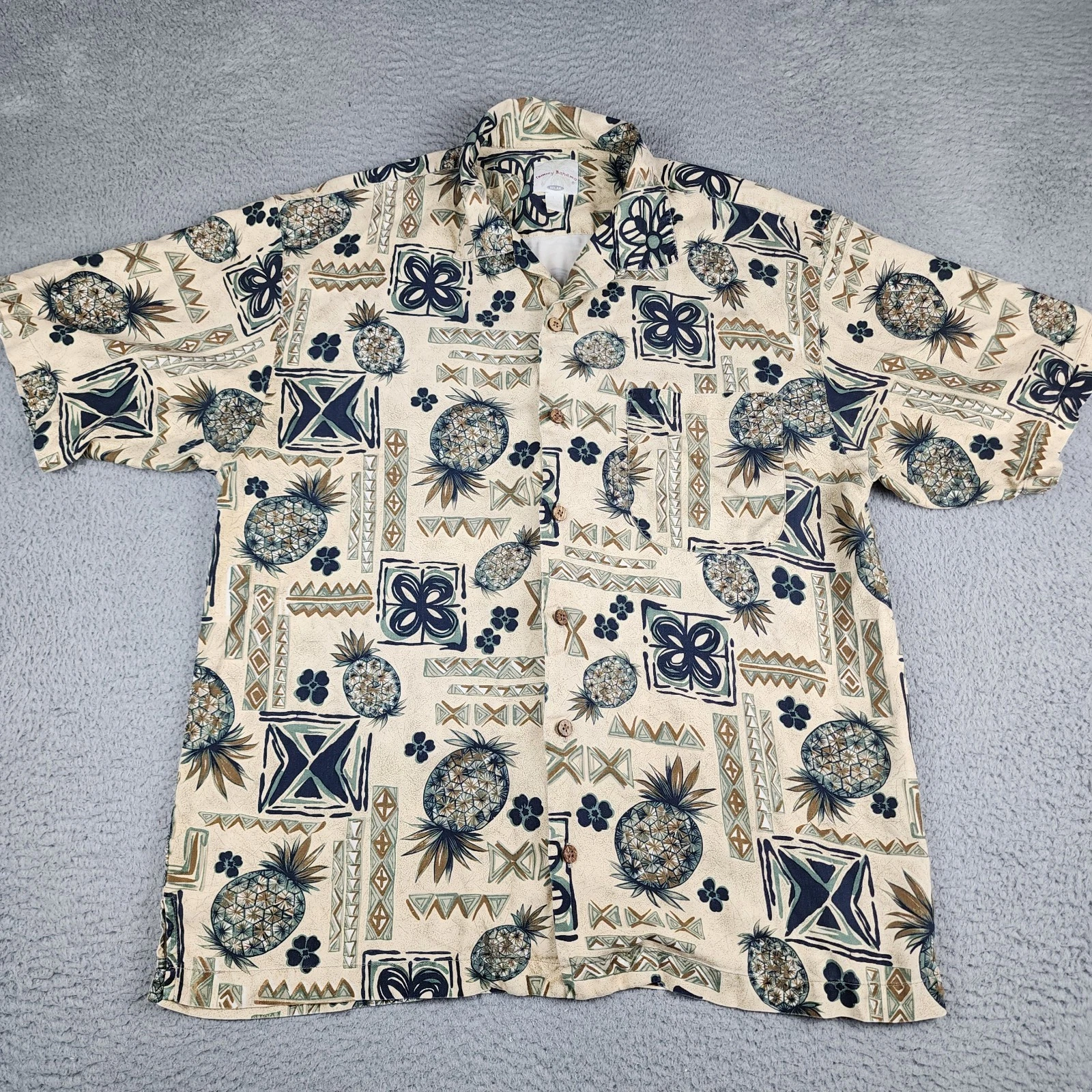 Tommy Bahama Shirt Mens Large Brown Geometric Pineapple Silk Short Sleeve
Opens in a new window or t
