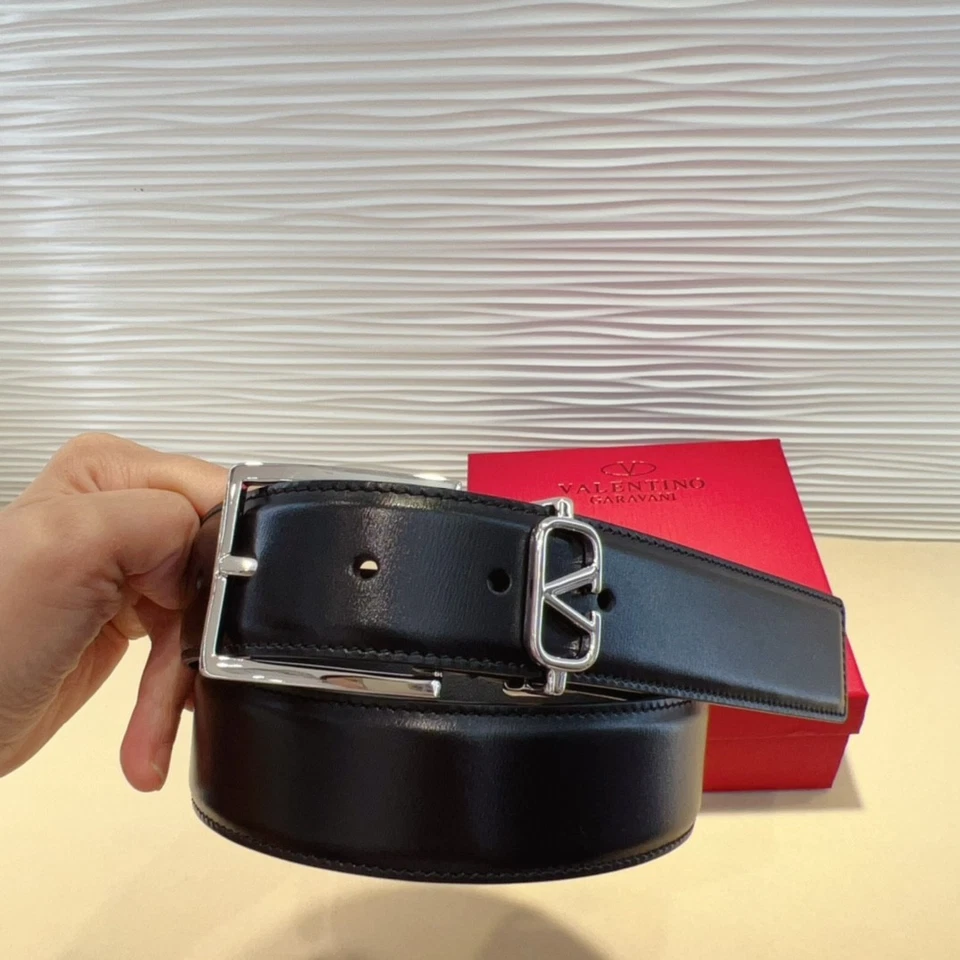 Auténtico cinturón Valentino ancho 3,4 cm/1,37 pulgadas Foto 3 de 4