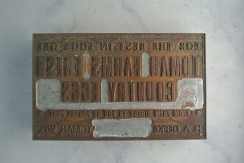 Pair Of Vintage Stamp Copper and Wood Plates Farmhouse Motif - Picture 5 of 9