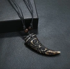 Men's Fashion Jewelry Viking Wolf Fang Pendant Necklace 1-233