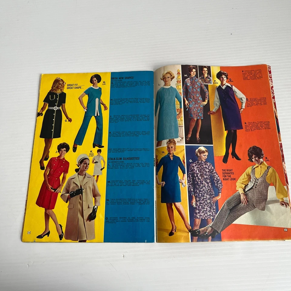 Lana Lobell Fashion Magazine Catalogue Holiday 1971-72 Retro Vintage Original - image 4 of 4