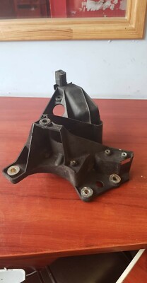 BMW X5 E53 SERVOLENKFLASCHE HALTERUNG 8250435