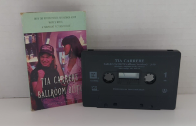 Wayne's World［カセット］ Tia Carrere Ballroom Blitz Wayne's World Cassette Tape Paramount