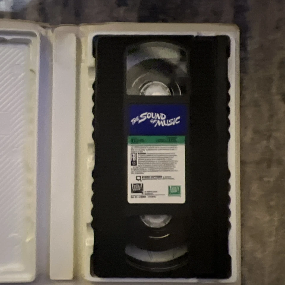 The Sound of Music VHS 1996 (Clamshell) - Image 2 of 3