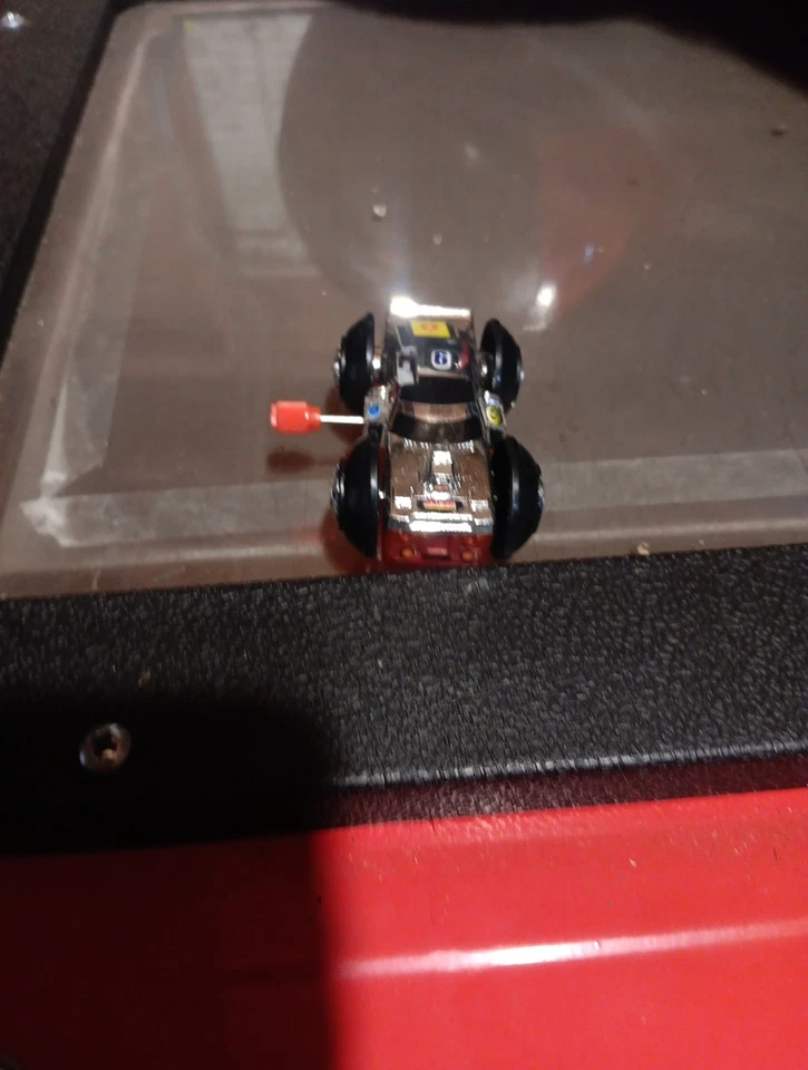 Z Wind Ups Flipping Rowdy Car Edad 3 + Foto 2 de 4