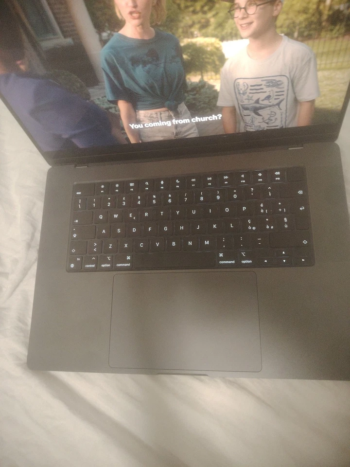 Apple MacBook Pro 16" M4 Max · 48GB · 512GB, foto 4 di 5