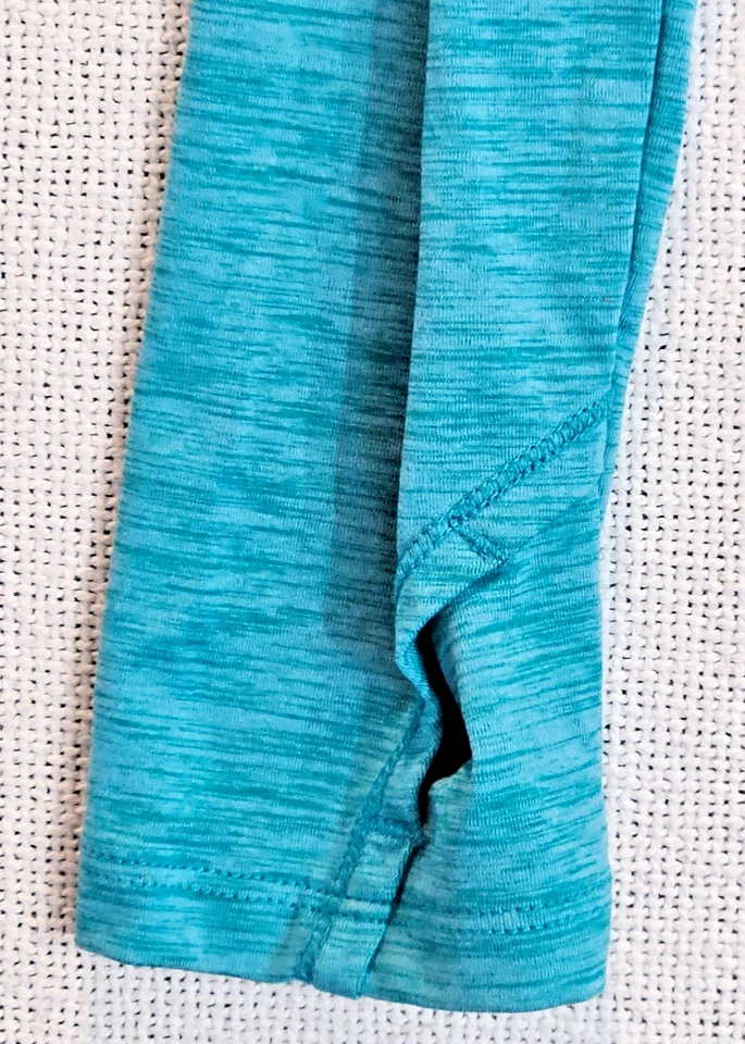 Shirt Workout Green Thumb Hole Long Sleeve 1/2 Zip Neck Women's 8-10 By Avia - Image 3 of 4