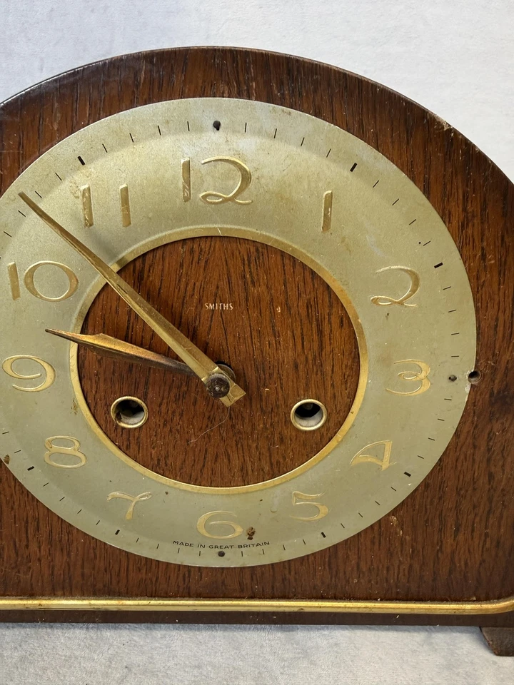 Reloj Smiths Mantel Vintage Art Deco Estuche de Madera Cuerda 8 Días Hecho en Gran Bretaña Foto 3 de 4