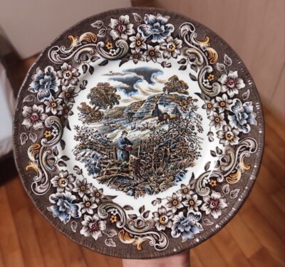 17 Century England IRONSTONE MADE IN ENGLAND ROYAL TUDOR WARE