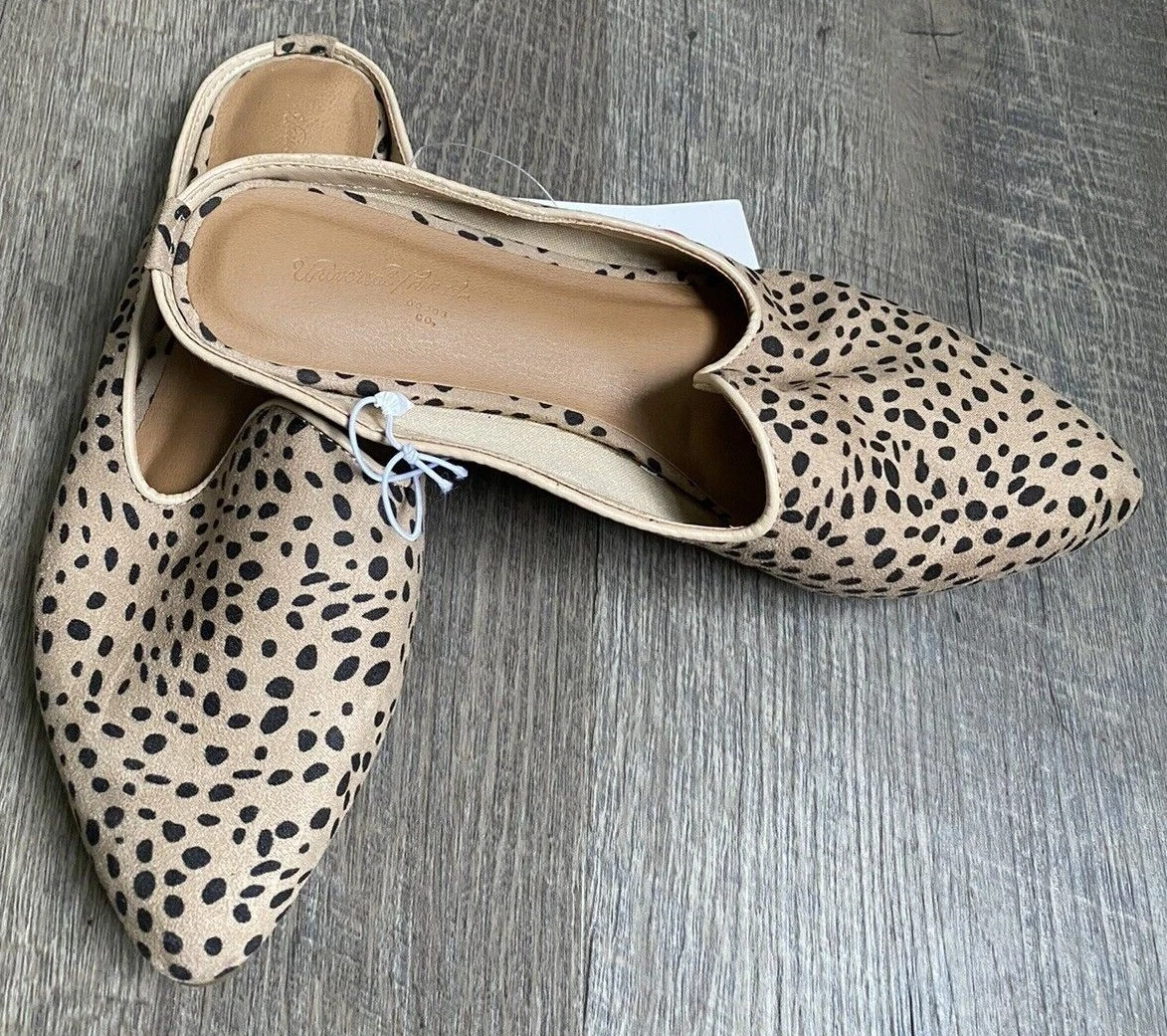 Universal thread leopard best sale mules