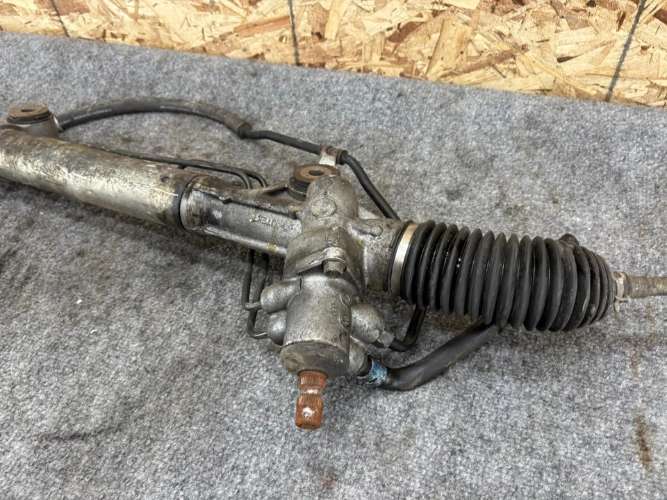 TOYOTA 4RUNNER 2014-2020 DIRECCIÓN ASISTIDA CREMALLERA Y PIÑÓN OEM Foto 2 de 4