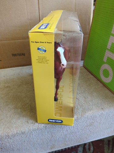 Retired Breyer Quarter Horse #595 Smart Chic Olena Champion Cutting Stallion - Picture 4 of 7