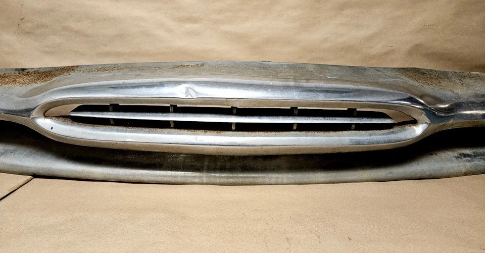 1954 年庞蒂亚克明星酋长散热器烧烤架套装鱼嘴完好二手 — 第 3/4 张图片