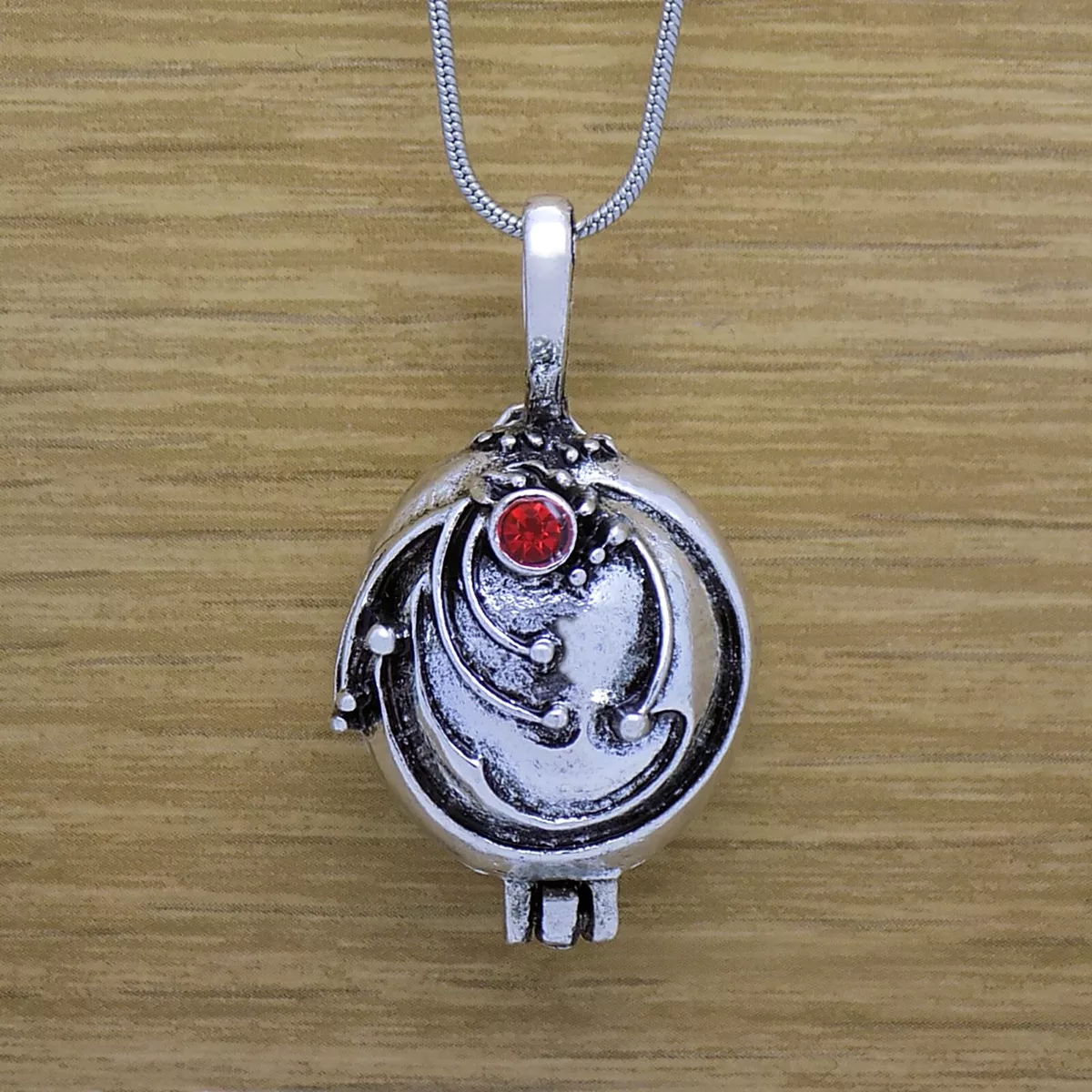 Real online vervain necklace