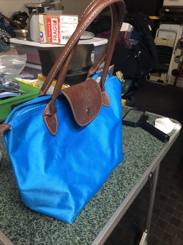 Borsa Longchamp Le Pliage in nylon blu con manici in pelle marrone - Foto 6 di 9