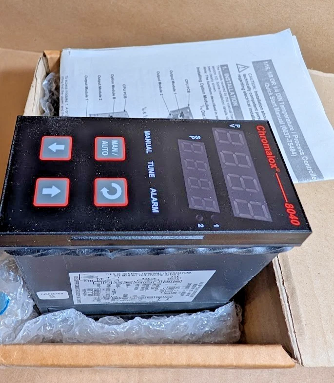 Controlador de Temperatura Chromalox 8040-RRR000, 100-240VAC, 1/8 DIN (Nuevo en Caja) Foto 2 de 4