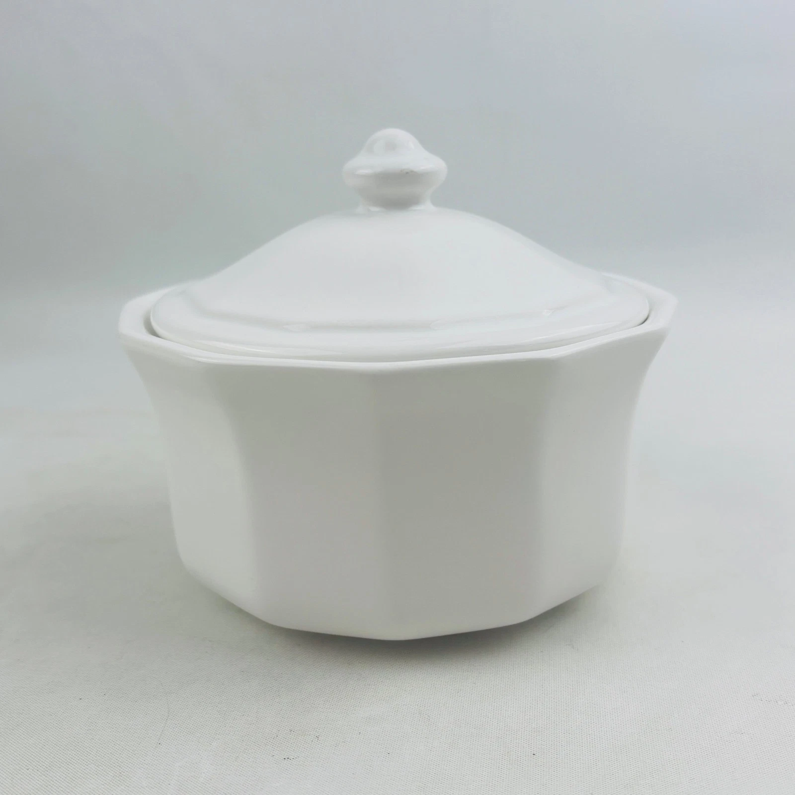 Pfaltzgraff Heritage White Butter Tub & Lid Stoneware Lidded Dish Storage USA