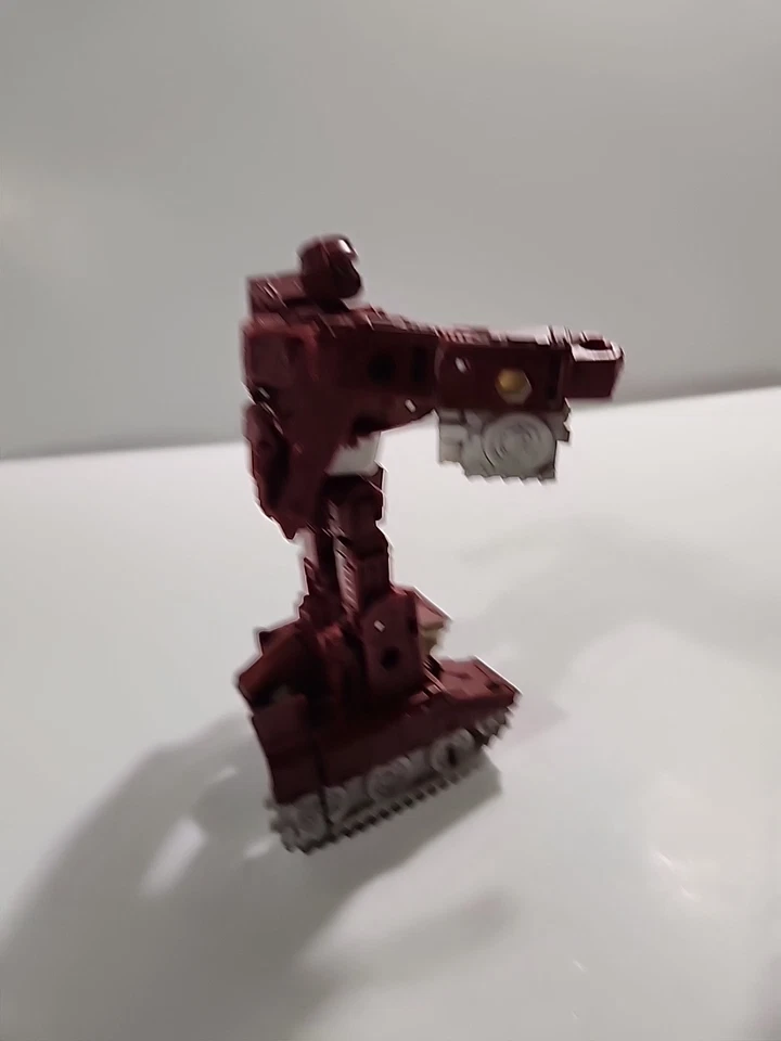 Figura de acción Transformers Warpath War for Cybertron Kingdom Deluxe WFC Foto 2 de 4