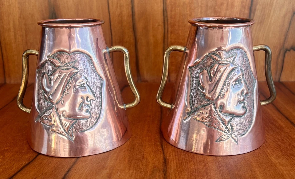 2 vases pot cuivre signé "Lhoste" motif tête paysan femme et homme - Avant 1950 - Photo 4/4