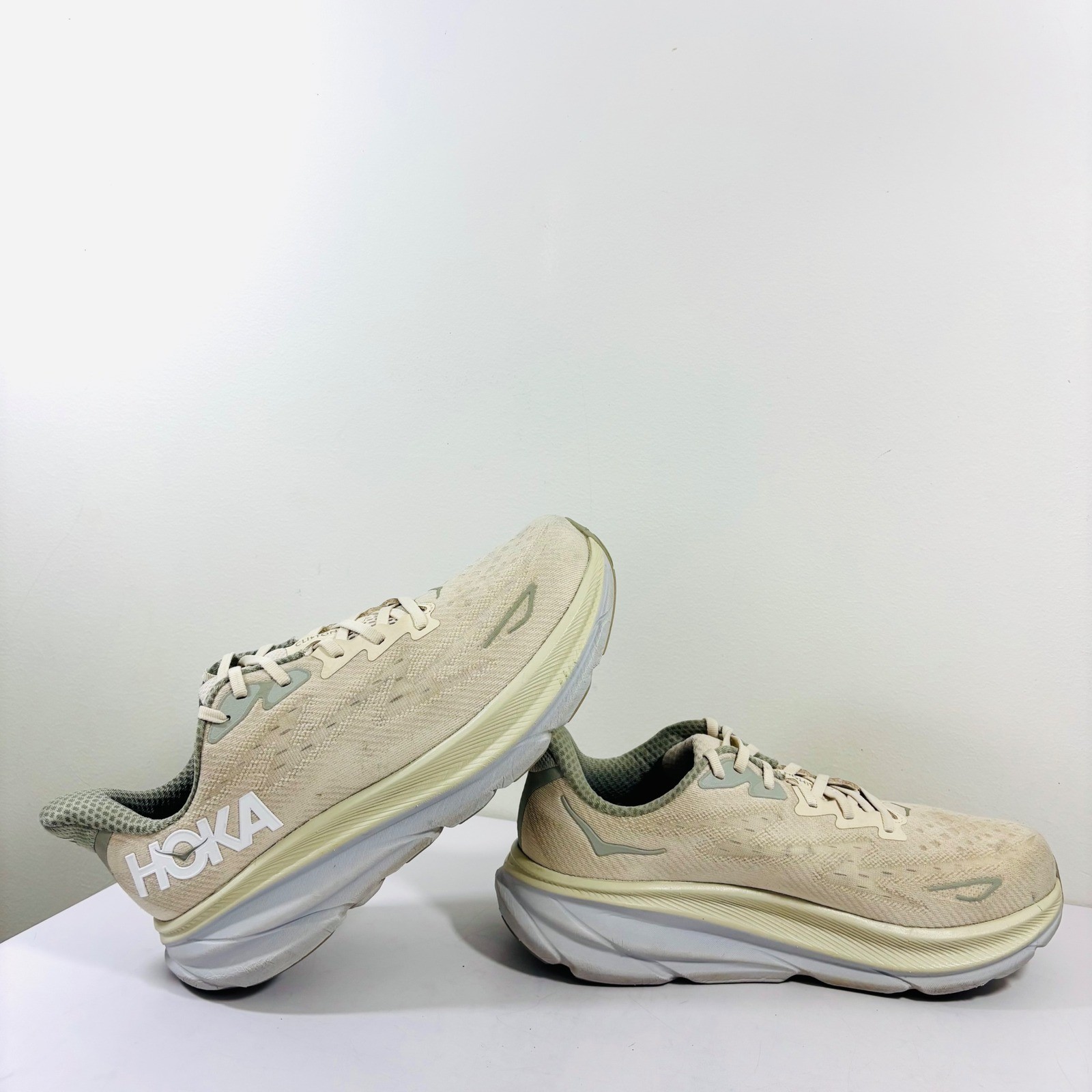 Hoka One One Clifton 9 Wide Sand Beige Running Shoes 1132210 OKB Men's Sz. 9.5 thumbnail 4