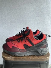 NIKE AIR HUARACHE UTILITY GYM RED-BLACK SZ 10.5 [806807-600]