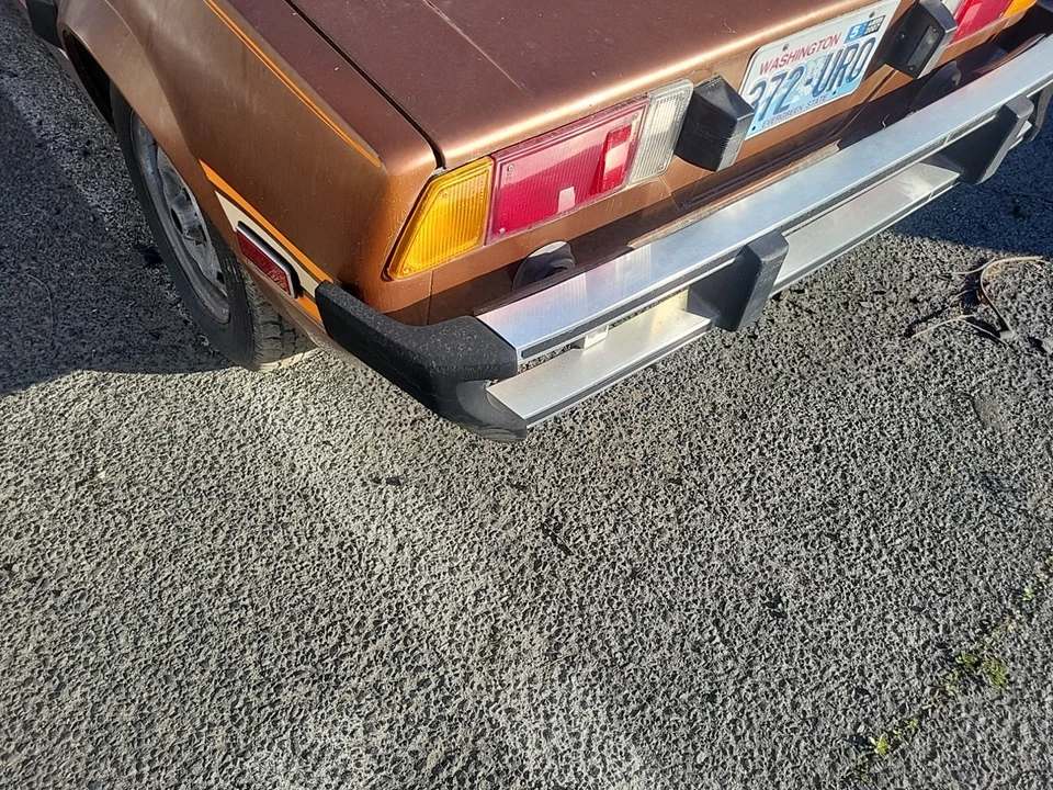 菲亚特 X19 保险杠前后。 And More — 第 3/4 张图片