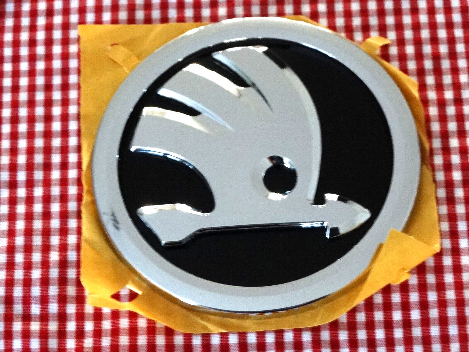 Badge SKODA 565 853 621 emblème de remplacement pour hayon arrière et grille de radiateur auto