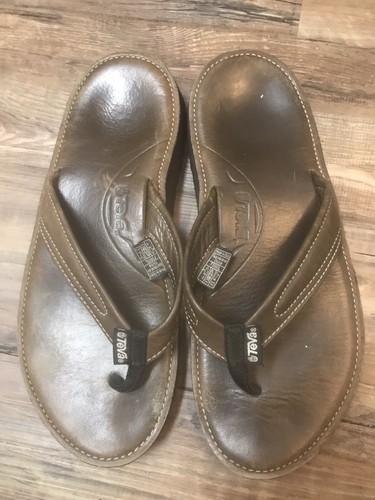 thick soled thongs