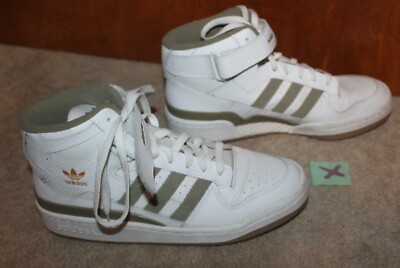 ADIDAS Youth Size 7 Forum Mid GZ3888 BASKETBALL SHOES (White) EUC