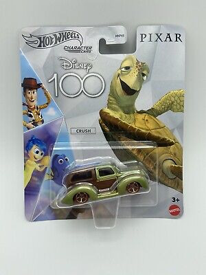 Carrinho Hot Wheels - Crush - Pixar - Disney 100 Anos - 1:64