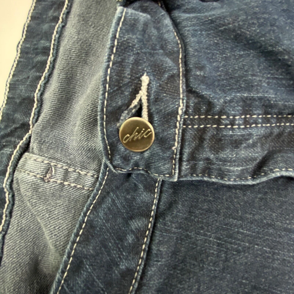 Bermuda jeans feminina chique tamanho 20W lavagem escura azul jeans - Imagem 3 de 4