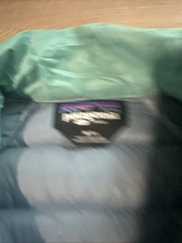Patagonia Down Sweater Jacket Two Tone (Women’s) M Worn Maybe Once Anacopa Blue - Picture 9 of 15