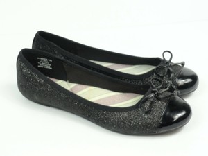 sperry black flats