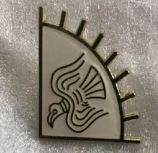 VIKING RAVEN NORSE RAYS WHITE Flag Motorcycle Hat Cap lapel Pin