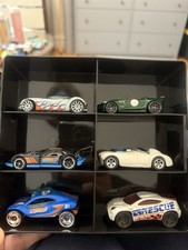 Lot Of 6 Hot Wheels With Case