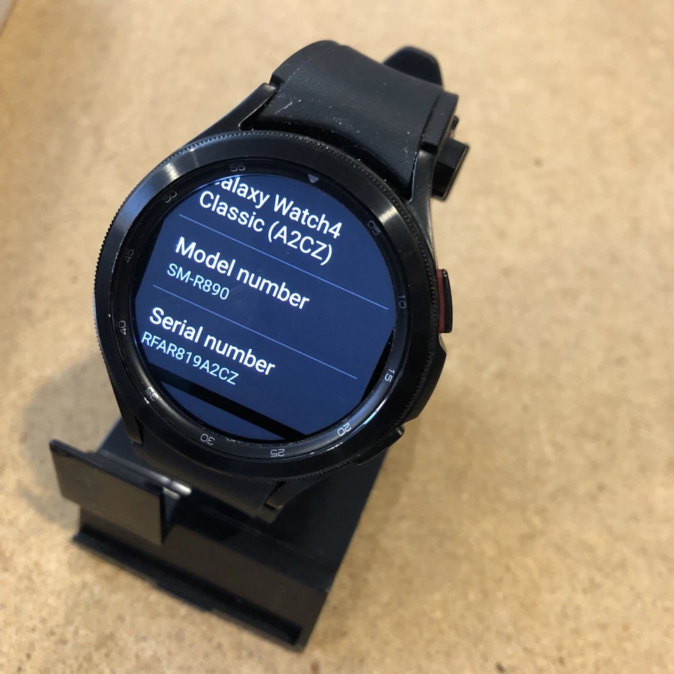 Samsung Galaxy Watch 4 Classic 46mm Stainless Steel Smartwatch R890 Black M/L - Image 2 of 4