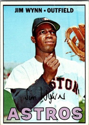 1967 Topps - Jimmy Wynn #390 Jim on Card