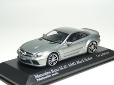 Minichamps 400038220 1/43 2008 Mercedes-Benz SL65 AMG Black Series Diecast Model