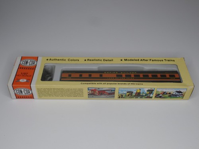 #ad ConCor HO Scale 1:87 #0001 001003 Great Northern 72 Ft Dining Car Kit #1250 $19.95