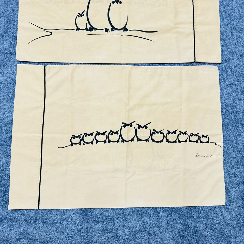 Vintage OWL OWLS WHOO? Alex West Black Tan Pair Pillow Cases - Image 4 of 4