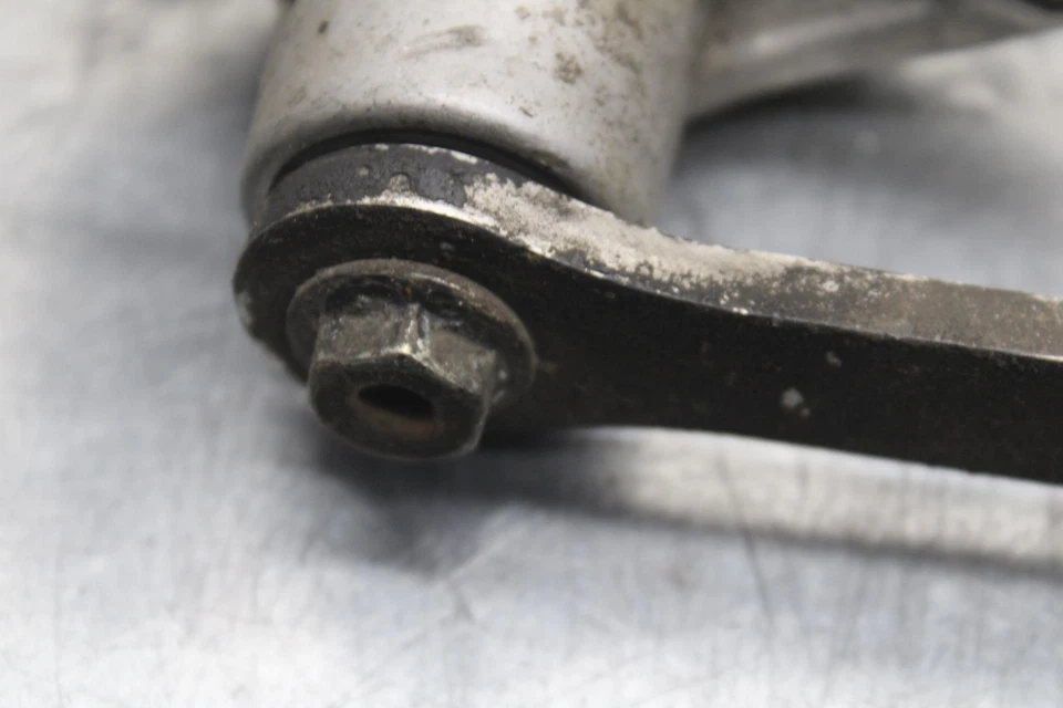 04-05 SUZUKI GSXR750 DOGBONE TRASERO ACOPLAMIENTO AMORTIGUADOR ENLACE 62600-35880 BB81 Foto 4 de 4