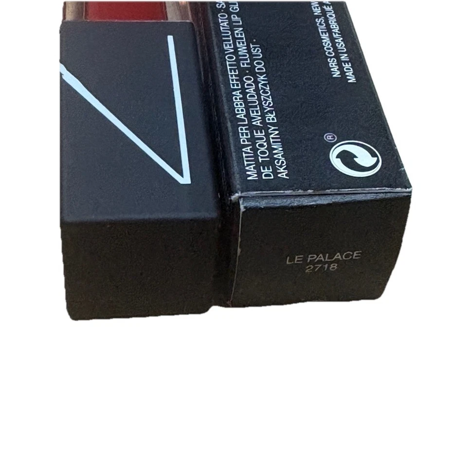 Deslizador de labios de terciopelo NARS: rojo 2718 Le Palace 0,2 oz 5,7 ml nuevo en caja Foto 2 de 2