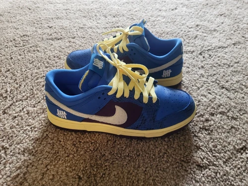 Nike Dunk Low x Undefeated 5 On It vs. AF1 - US Size 6 (7.5W)