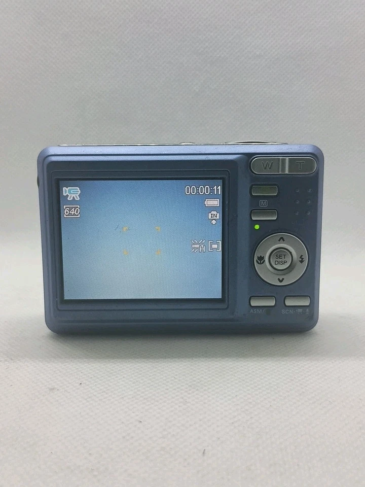 Polaroid i737 7.0MP Digital Point & Shoot Camera Blue (Tested Working) - Image 2 of 4