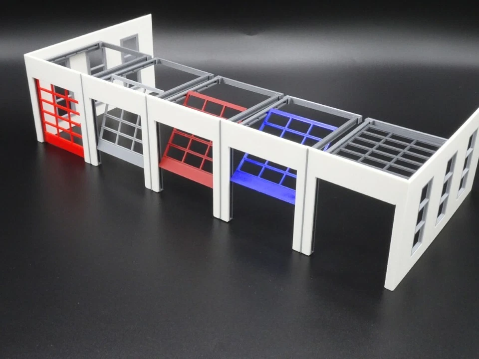 H0 Rolltor / Sektionaltor für Hallen- beweglich - 5x3 Fenster - Bild 3 von 4