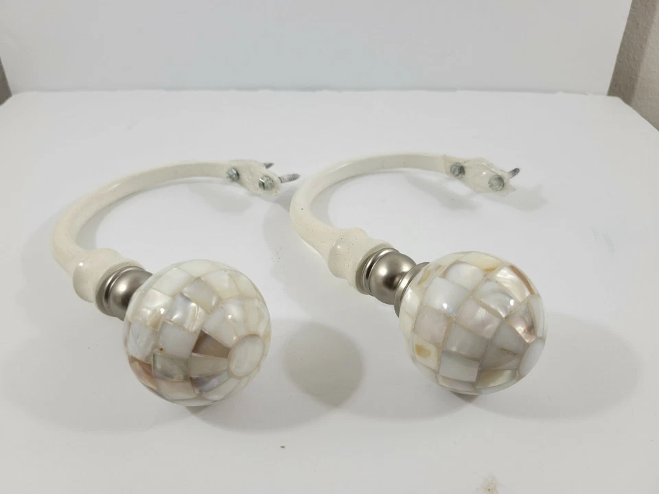 2 cortinas de metal retenedores redondos blanco perlado mosaico remates de vidrio Foto 2 de 4