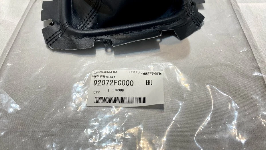 SUBARU  Genuine Impreza WRX GC8 Forester Shift Boot 92072FC000 New OEM JAPAN JDM - Image 3 of 4