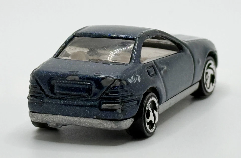 Hot Wheels Mercedes SLK Coup M1 Metallic Diecast 1:64 Collector 1997 - Image 4 of 4