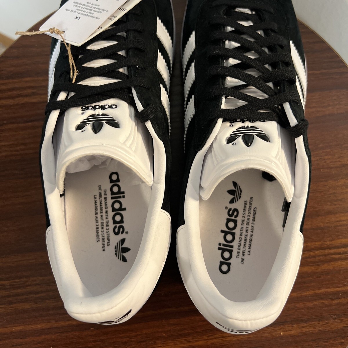 スニーカー ADIDAS ORIGINALS Men Sneakers Black BB5476 2HV New Adidas Originals Black & White Gazelle Shoes (BB5476